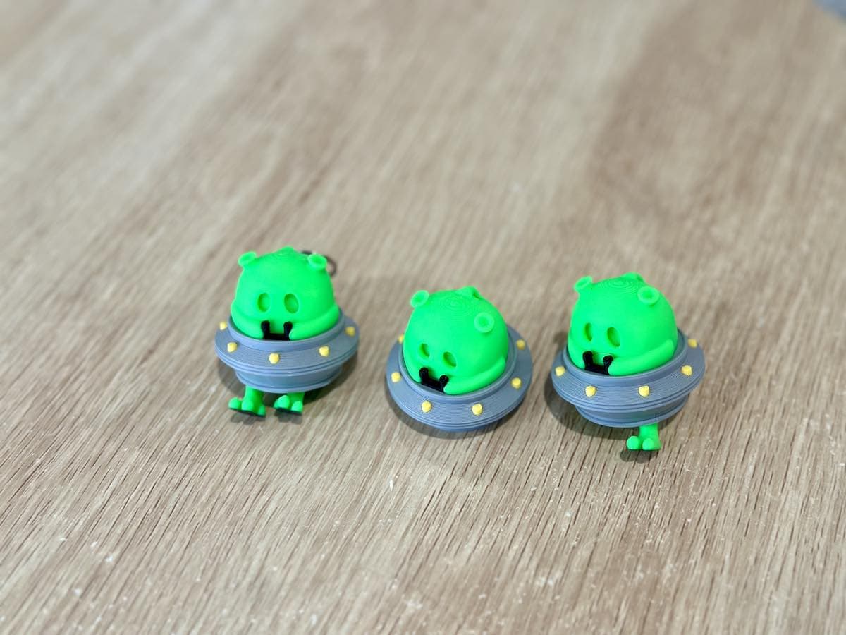 Baby Alien Keyring