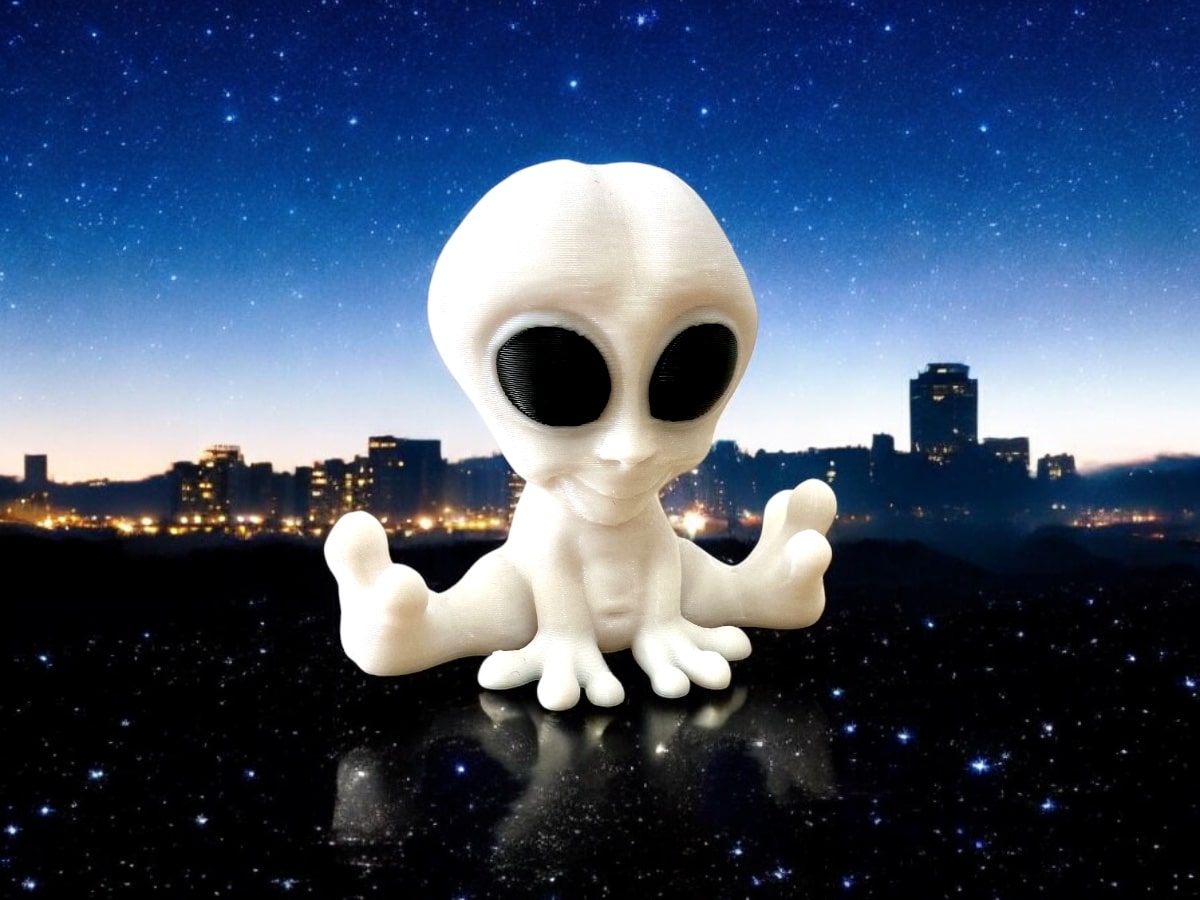 Alien White