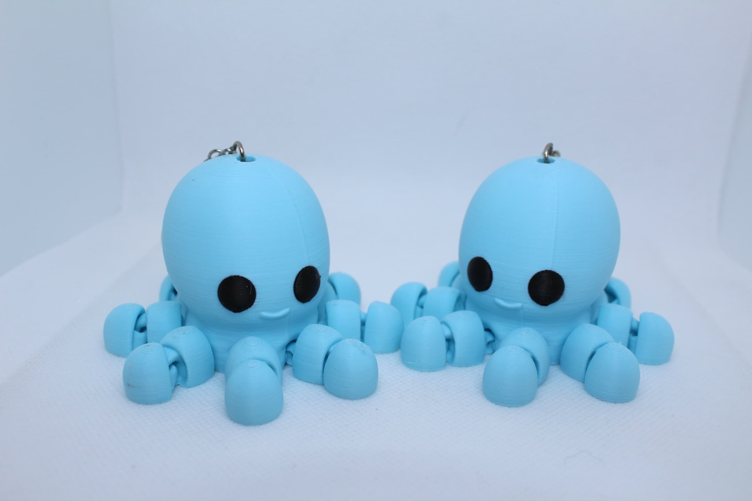 Flexi Octopus Keyring - Baby Blue